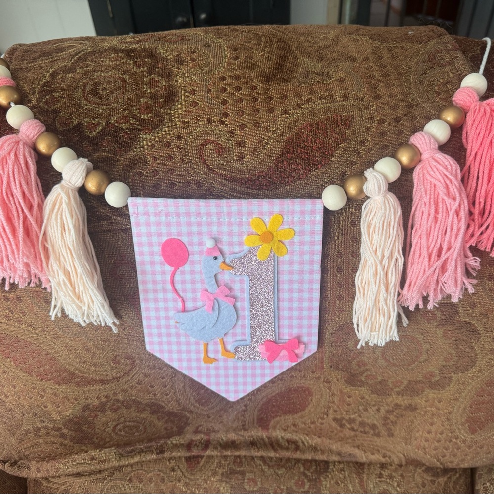 Pink Gingham One Silly Goose Birthday Banner Highchair - Picture 2 of 2
